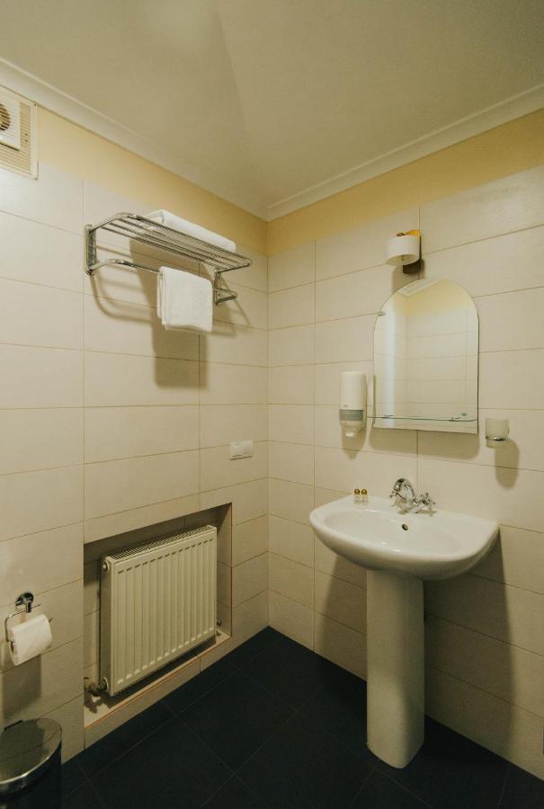 Geneva Park Hotel Οδησσός Εξωτερικό φωτογραφία
