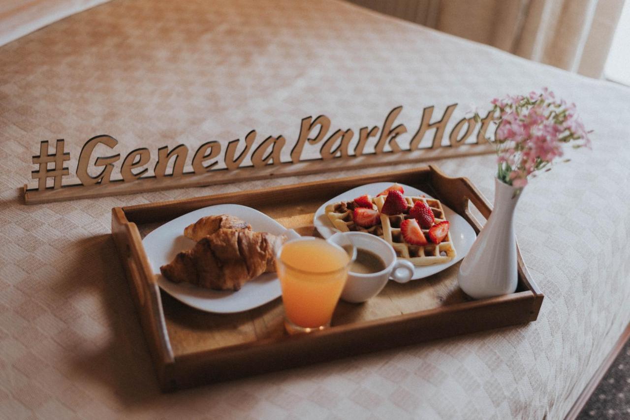Geneva Park Hotel Οδησσός Εξωτερικό φωτογραφία