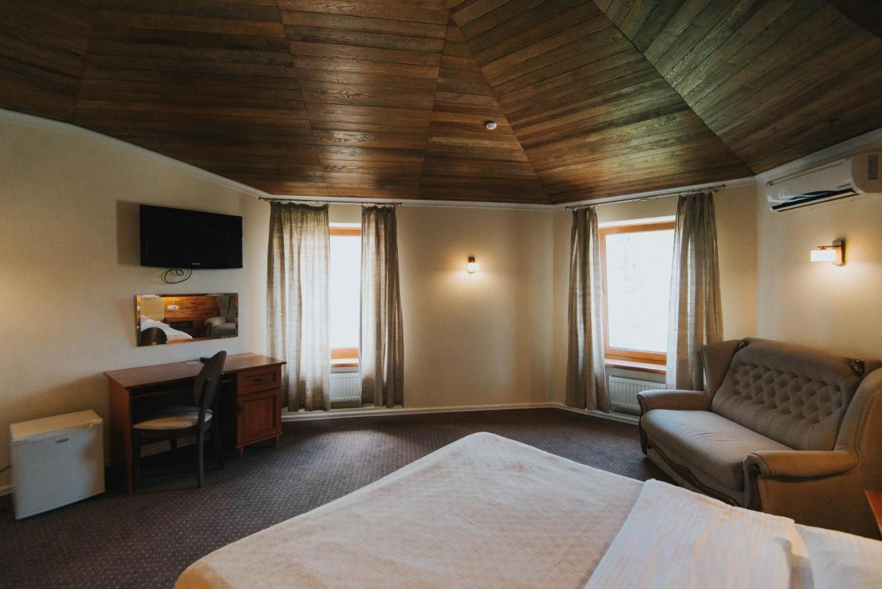 Geneva Park Hotel Οδησσός Εξωτερικό φωτογραφία